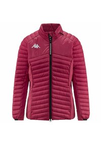 Giubbotto imbottito rosso trapuntato con colletto alto, zip completa e polsini elasticizzati. Presenta il logo Kappa sul petto e pannelli testurizzati.