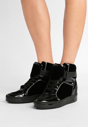 Sneakers high - black