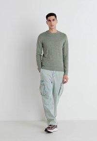 Hollister Co. Jersey Crew Sweater - Pulóver - mulled basil/dried sage