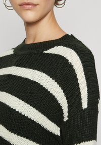 JDY Strickpullover - dark green