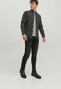 Jack & Jones JJESHERIDAN SHIRT - Camicia - black denim