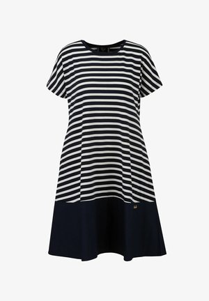 Gestreiftes Kleid in Marineblau und Weiß, kurze Ärmel, runder Ausschnitt, ausgestellter Schnitt, unterer Abschnitt in einfarbigem Marineblau, dezente goldene Markenverzierung am Saum.
