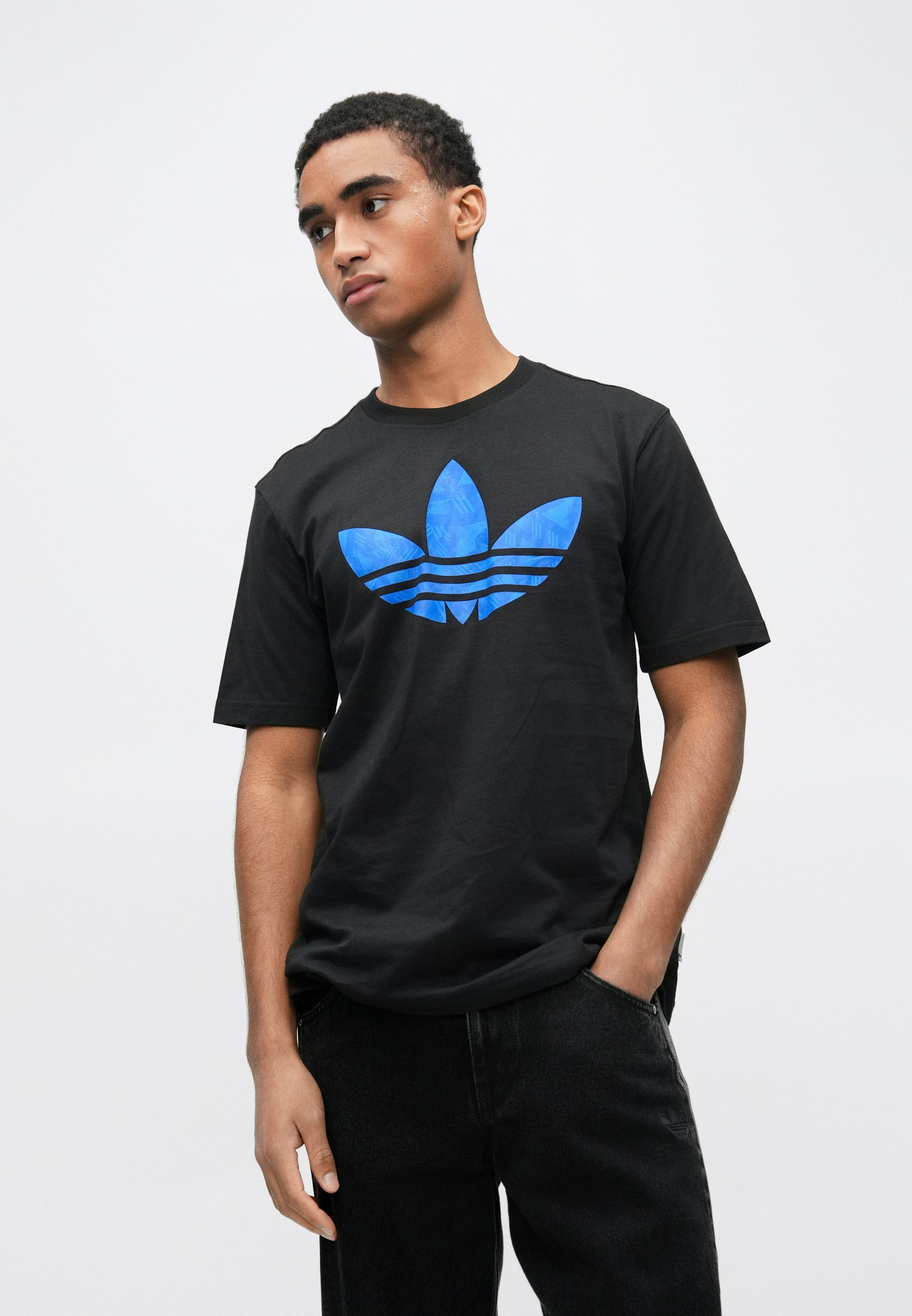 adidas Tシャツ ウインザーオンラインショップアディダス ADIDAS HERITAGE GRAPHIC T