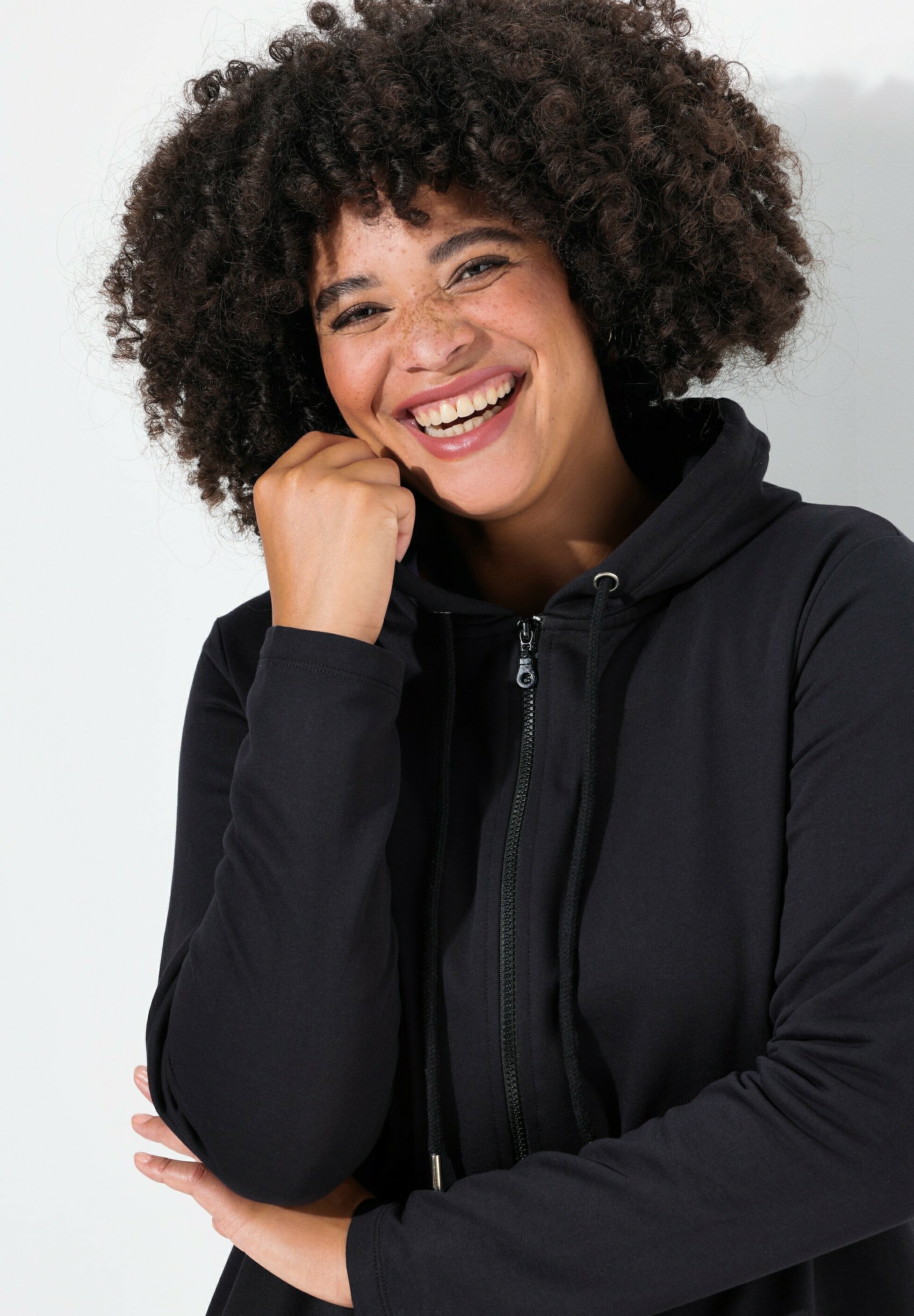 Angel of Style DRAGON ON THE BACK - Zip-up sweatshirt - black