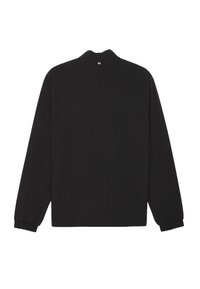 Svart långärmad skjorta sedd från baksidan, med en enkel design, krage och elastiska ärmslut. Inga synliga logotyper eller mönster.