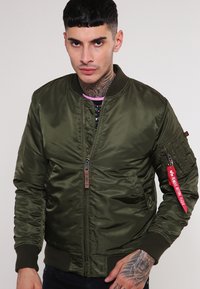 Alpha Industries - MA-1 VF 59 LONG - Bomberjacks - dark green Miniatuurafbeelding 1