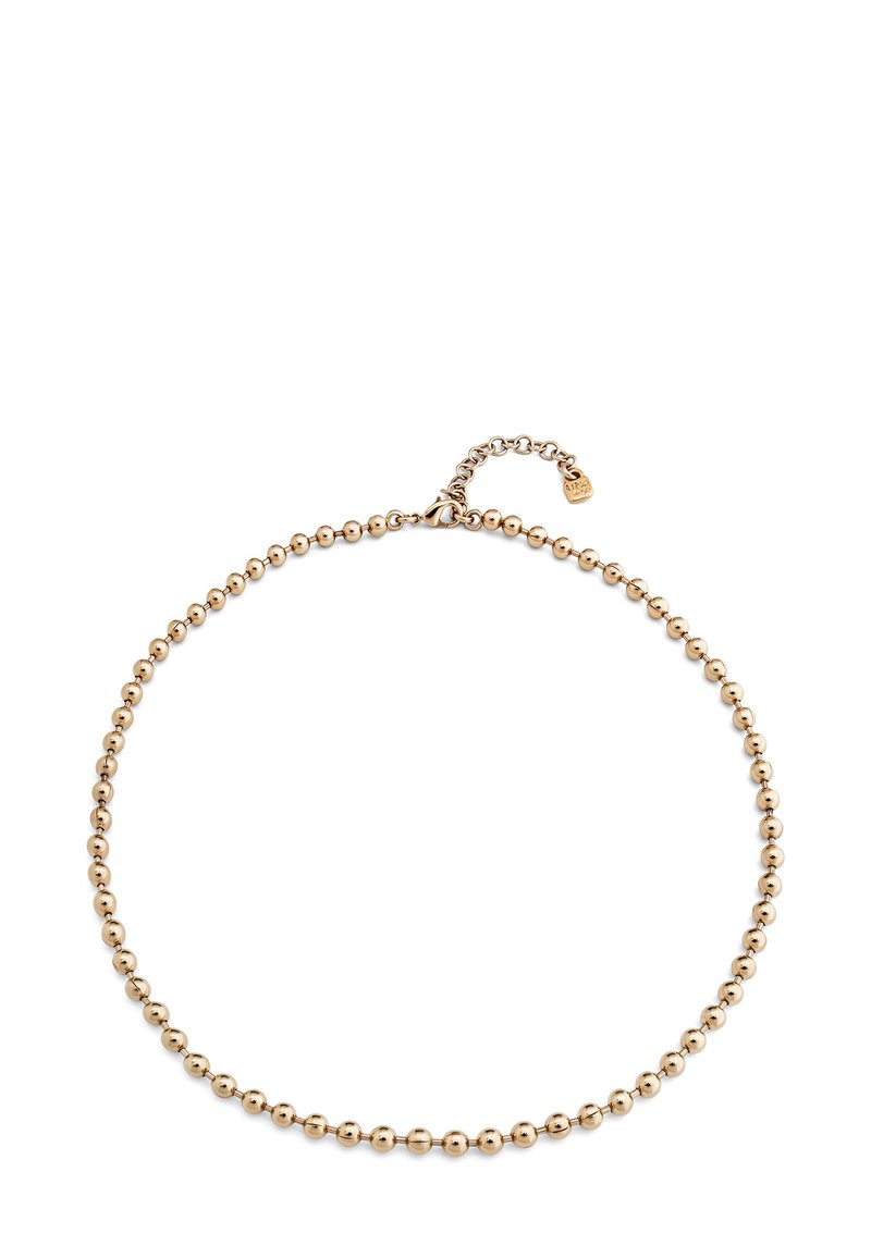 Collar de cuentas doradas con cuentas redondas uniformes, que cuenta con un extensor de cadena para longitud ajustable y un pequeño acento de etiqueta.