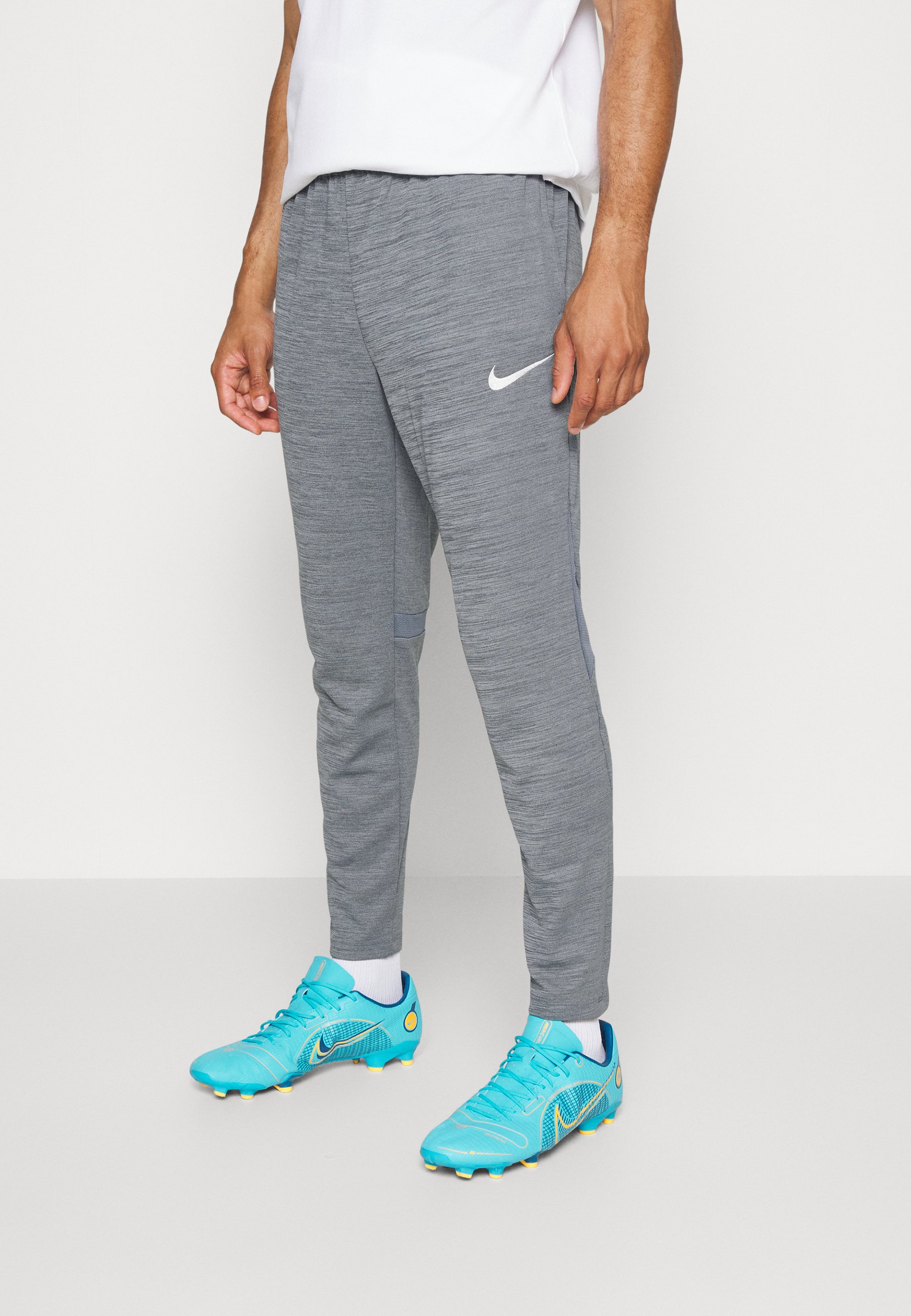 Calumnia abeja Portal Nike Performance ACADEMY TRACK PANT - Pantalones deportivos - smoke  grey/summit white/gris - Zalando.es