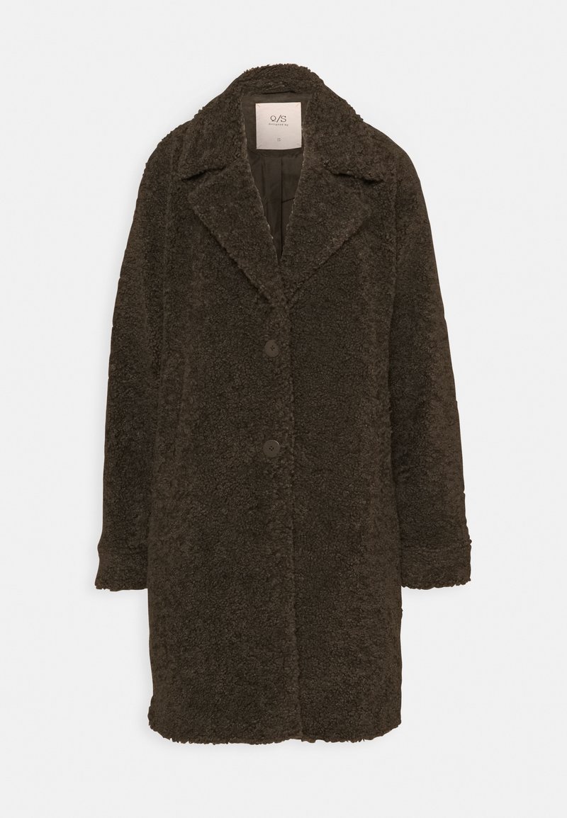 Long manteau teddy marron foncé avec larges revers, deux boutons et manches longues, présenté à plat sur un fond blanc.