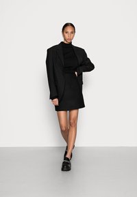 Tommy Hilfiger BLENDBUTTONS SHORT SKIRT - Minissaia - black