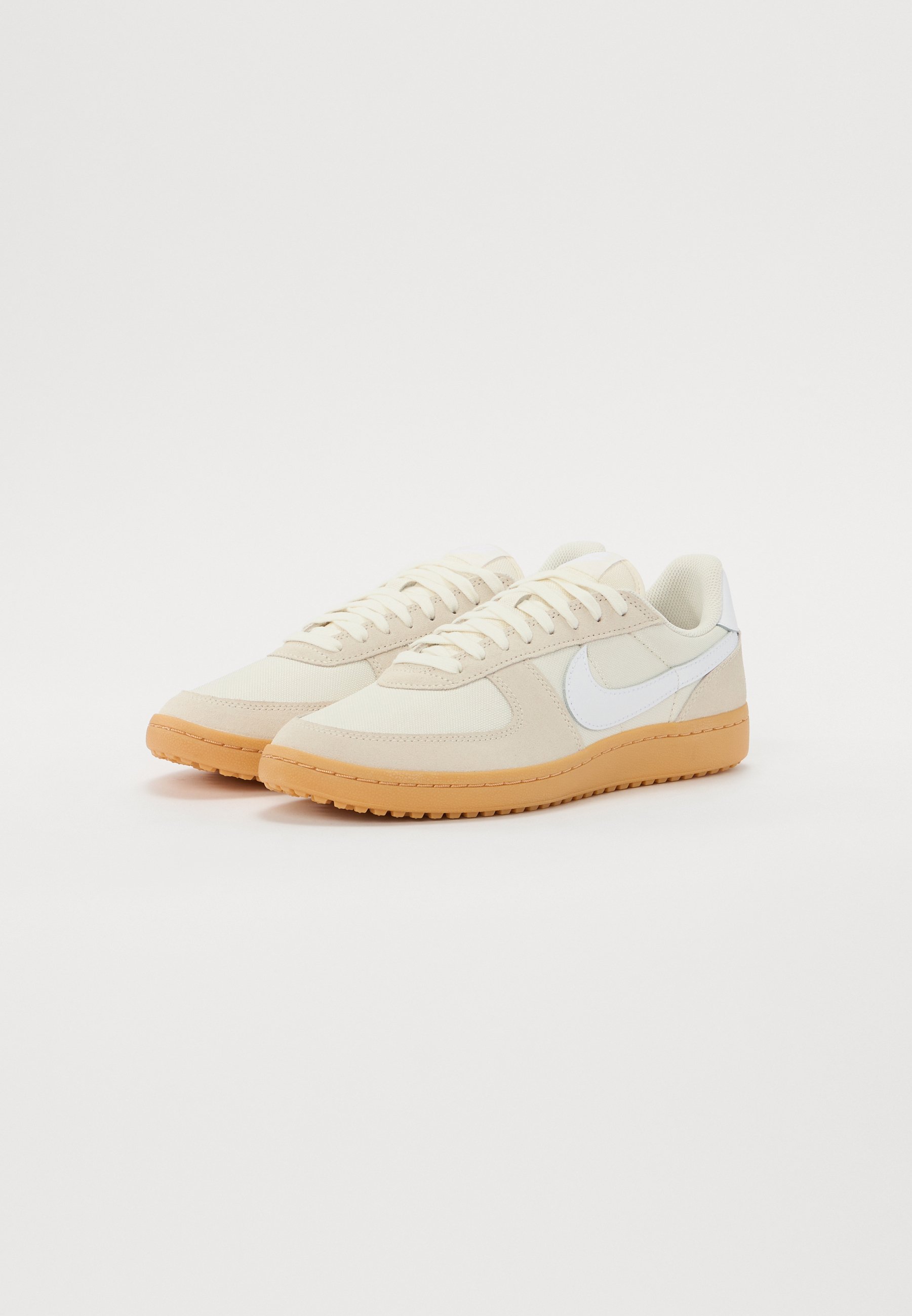nike ivory gum sole air force