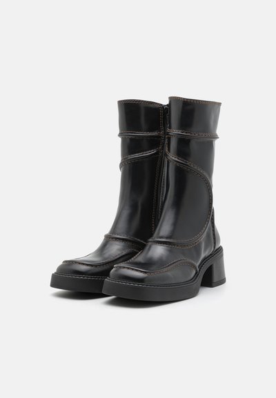 MIISTA MALENE - Støvler - black/brown