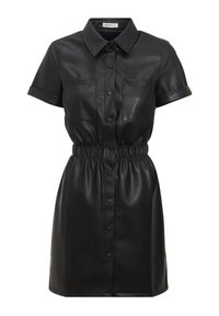 Robe chemise en cuir noir avec manches courtes, devant boutonné, deux poches poitrine, taille élastique pour un ajustement, texture lisse, et ourlet à hauteur du genou.