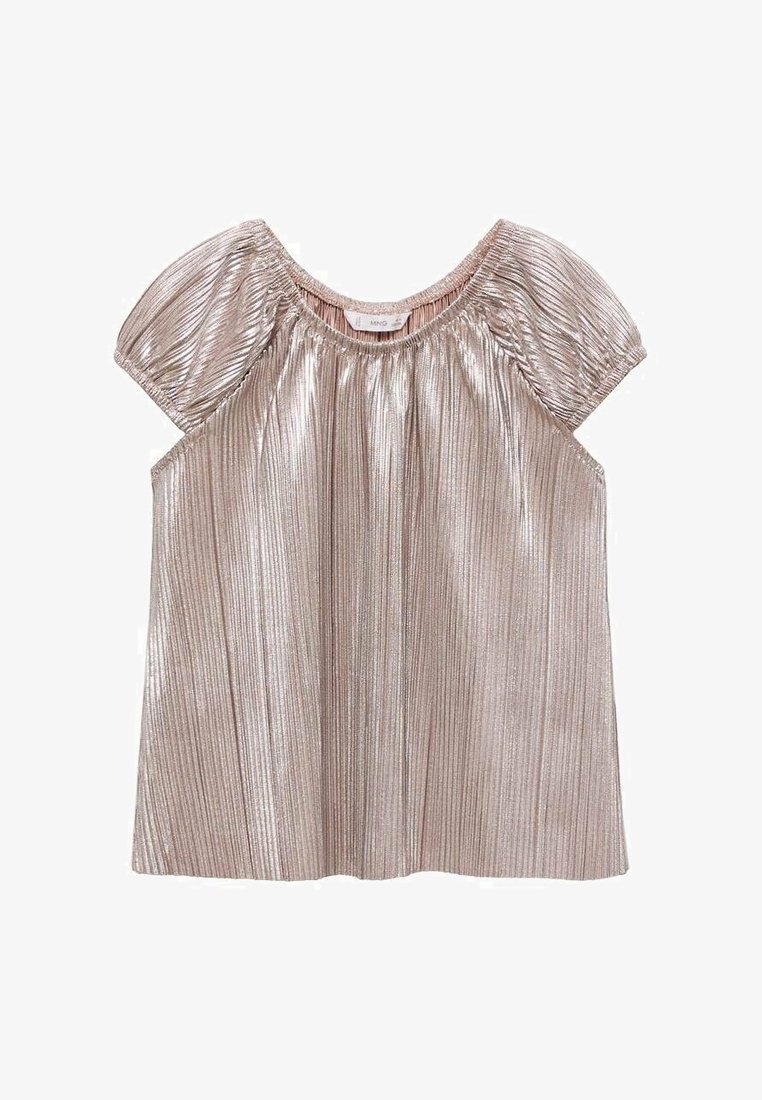 Metalna plisirana bluzica v svetlo roza barvi, kratki rokavi, elastičen ovratnik, mehak videz, tekoča oblika z udobnim krojem.