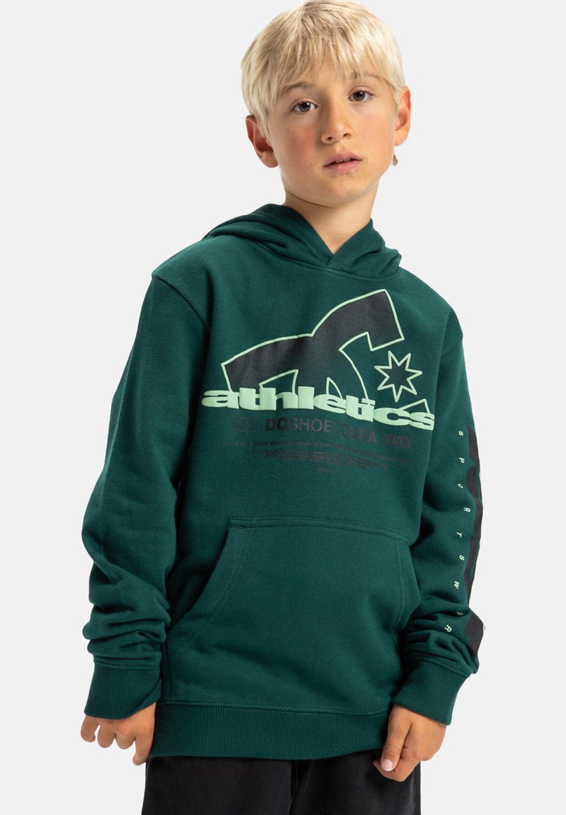 Zielona bluza z kapturem z miękkiego materiału. Posiada dużą grafikę w jasnej zieleni, kieszeń z przodu oraz ściągacze przy mankietach. Czarne akcenty na rękawach.