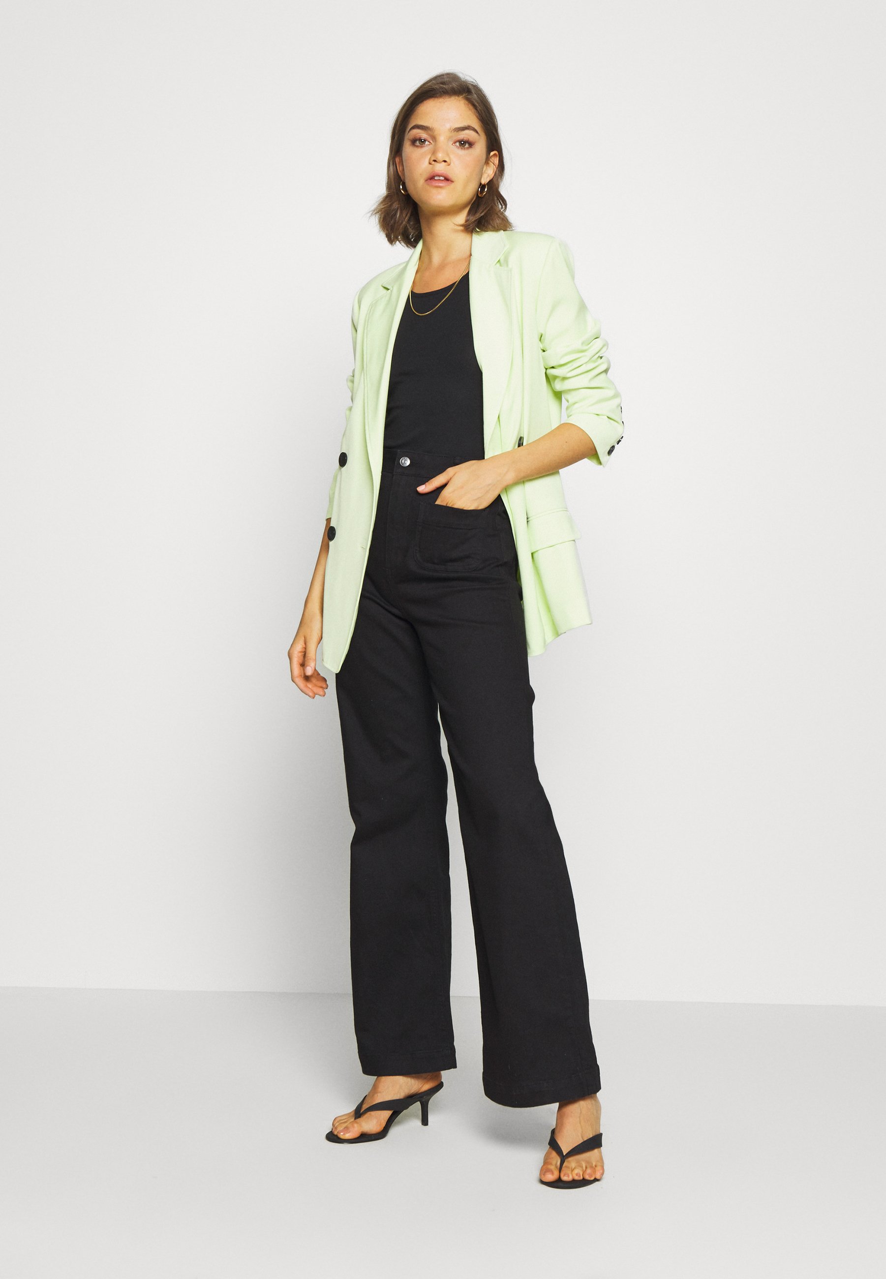 Women Flared Jeans Women Flared Jeans
