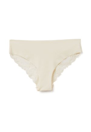 Slip bikini color crema con una parte anteriore liscia e pizzo lungo i bordi posteriori, con dettagli a scalloped e una texture morbida.