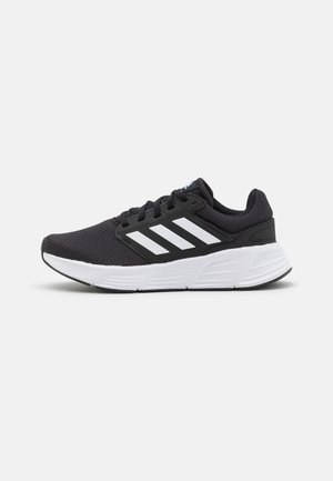 GALAXY 6 - Neutral running shoes - core black/footwear white