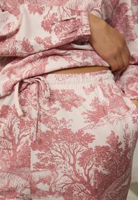 Next LONG SLEEVE REGULAR FIT SET - Pizsama szett - pink toile