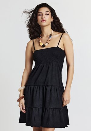 CORTO PUNTO SMOCK - Robe de jour - ultrablack