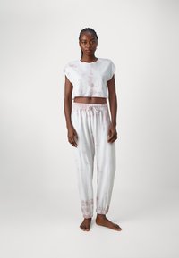 ONLY ONLTIE DYE CROP PANTS NIGHTWEAR SET - Pidžamas - cloud gray