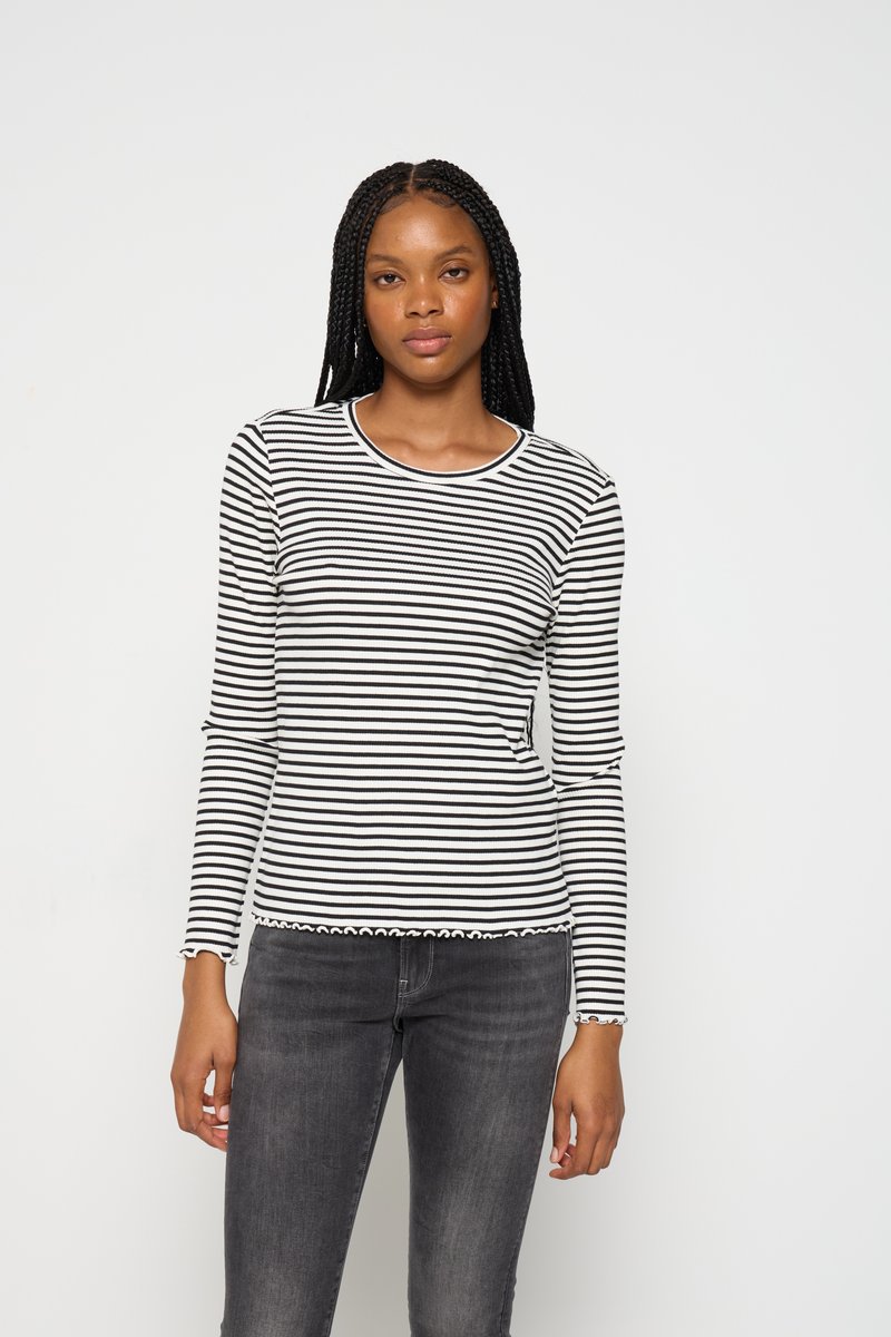 Selected Femme Langarmshirt weiß
