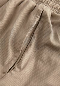 Next TEXTURED ACTIVE  REGULAR FIT - Shorts - stone