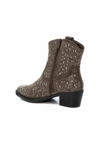 XTI Botines camperos - taupe