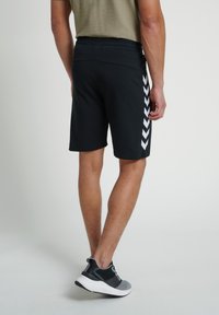 Hummel Kurze Sporthose - black
