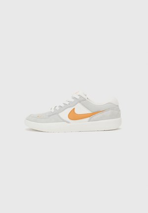 FORCE 58 - Sportbačiai - platinum-coloured tint/monarch wolf grey/summit white