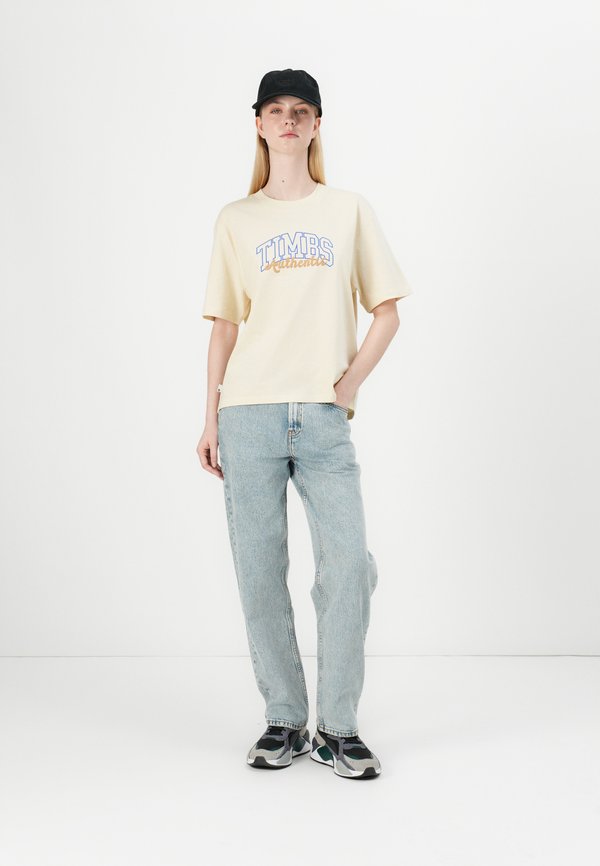 STRAIGHT PANTS LIGHT SHADE - Straight leg jeans - salt coast2