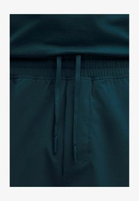 Niet geselecteerd, indochine blue