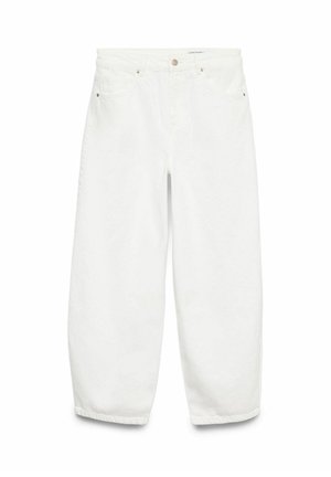 Pantalon blanc taille haute droit avec passants de ceinture, bouton à l'avant, fermeture éclair, et poches avant et arrière sur fond blanc.