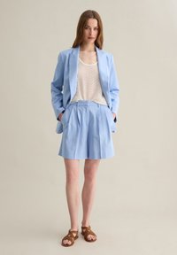 PIOMBO BERMUDA - Shorts - light blue