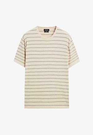 Randig t-shirt med kort ärm i ljusbeige med mörkbruna horisontella ränder. Rund halsringning, avslappnad passform, mjukt tyg, minimal detaljering.