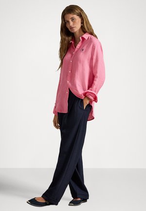 CLASSIC FIT LINEN SHIRT - Blúzka so zapínaním na gombíky - pink