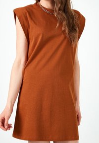 LELA Trikoomekko - brown