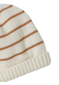 Knitted beanie in cream with tan horizontal stripes. Features a ribbed cuff. Made from soft wool-blend material.