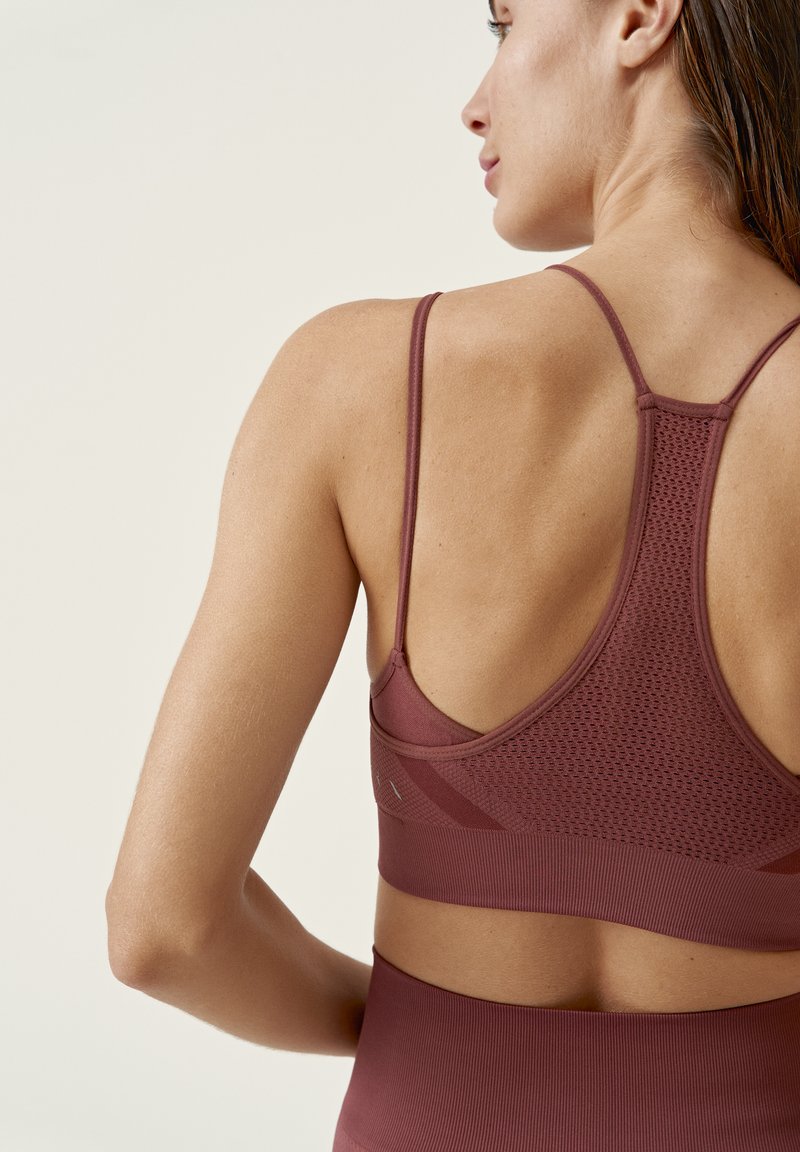 Damen Sportbekleidung | Born Living Yoga MAYA Sport-BH mit mittlerer Stützkraft nostalgie/bordeaux - JK31511 Damen Sportbekleidung | Born Living Yoga MAYA Sport-BH mit mittlerer Stützkraft nostalgie/bordeaux - JK31511
