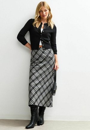 CHECKED MIDI - A-lijn rok - black pattern
