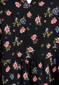 Zizzi FLASH KURZES A-LINIEN - Dnevna obleka - black rose blue fl