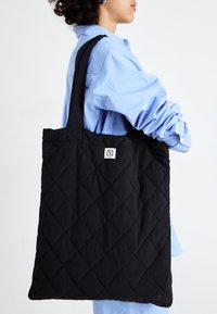Unausgewählt, black