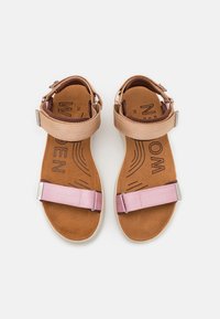 Woden LINE - Sandaler - multi rose