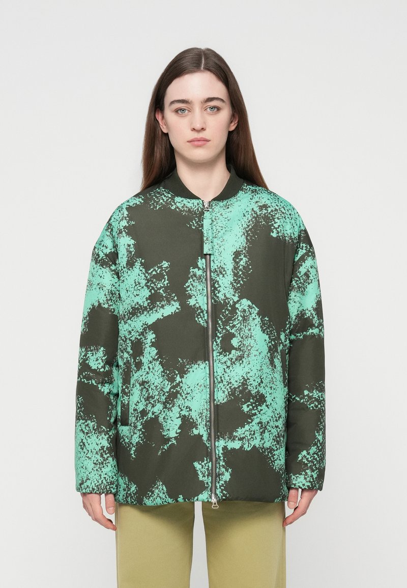 closed Bomberjacks groen closed Bomberjacks groen