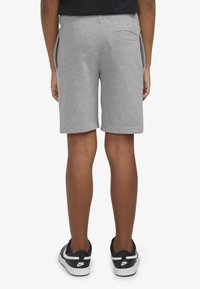 Nike Sportswear CLUB SHORT - Verryttelyhousut - grey heather