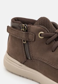 Timberland SENECA BAY UNISEX - Tenisky - dark brown