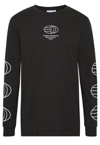 Czarna koszulka z długimi rękawami wykonana z bawełny, z białym tekstem i okrągłymi wzorami logo na obu rękawach oraz na klatce piersiowej. Okrągły dekolt.