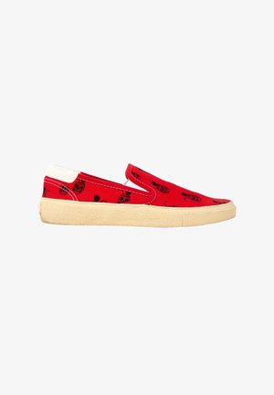 Saint Laurent, CLOTH TRAINERS RED - Chaussons - red