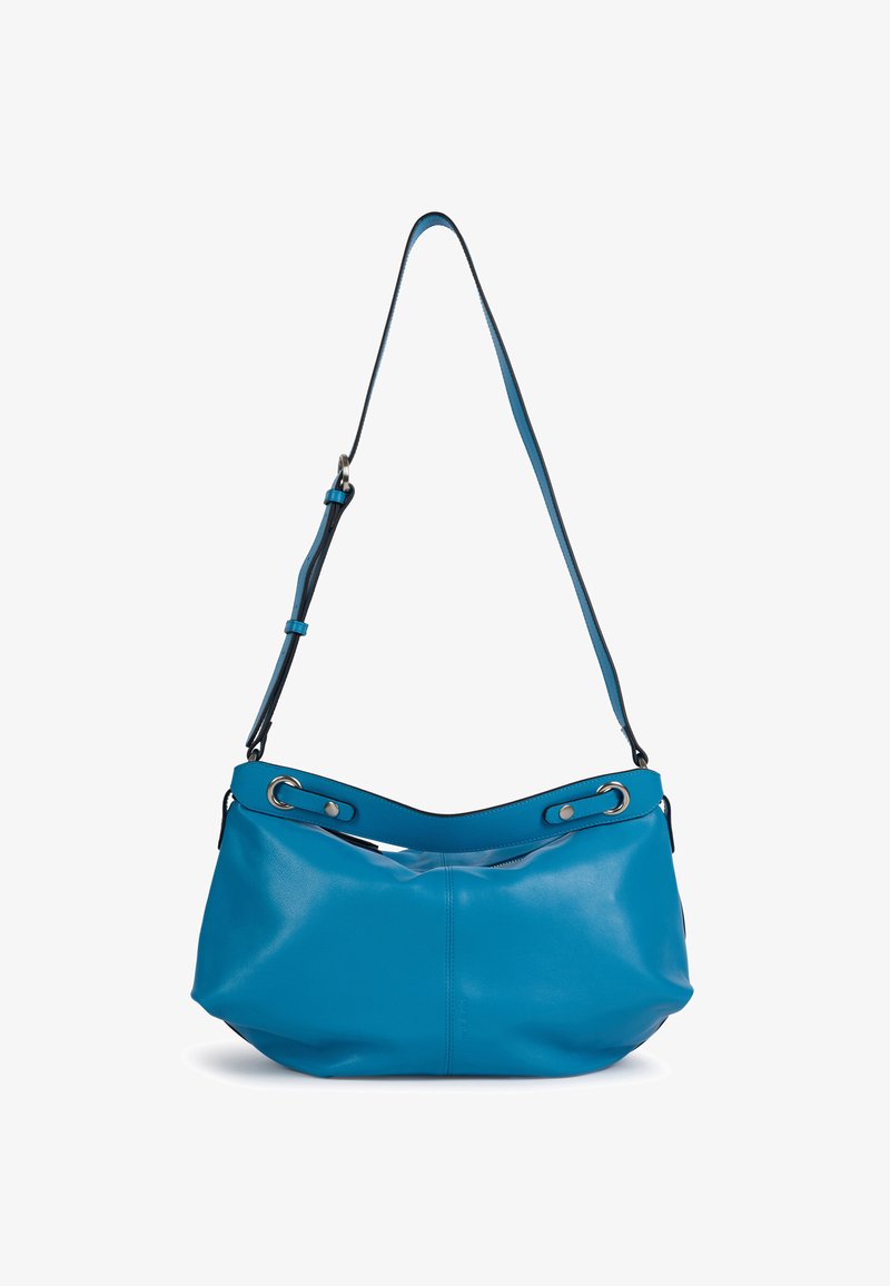Sac à bandoulière en cuir bleu avec bandoulière ajustable et détails œillets métalliques sur fond blanc.