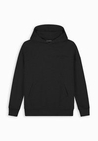 Zwarte hoodie met een voorzak, ribbelboorden en -zoom. Gemaakt van zachte stof met een gestructureerde afwerking. Subtiel logo op de borst.